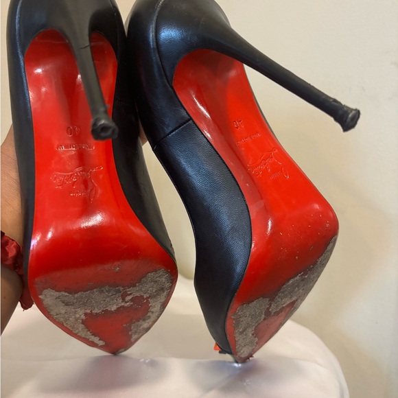 Authentic - Picture 4 of 6